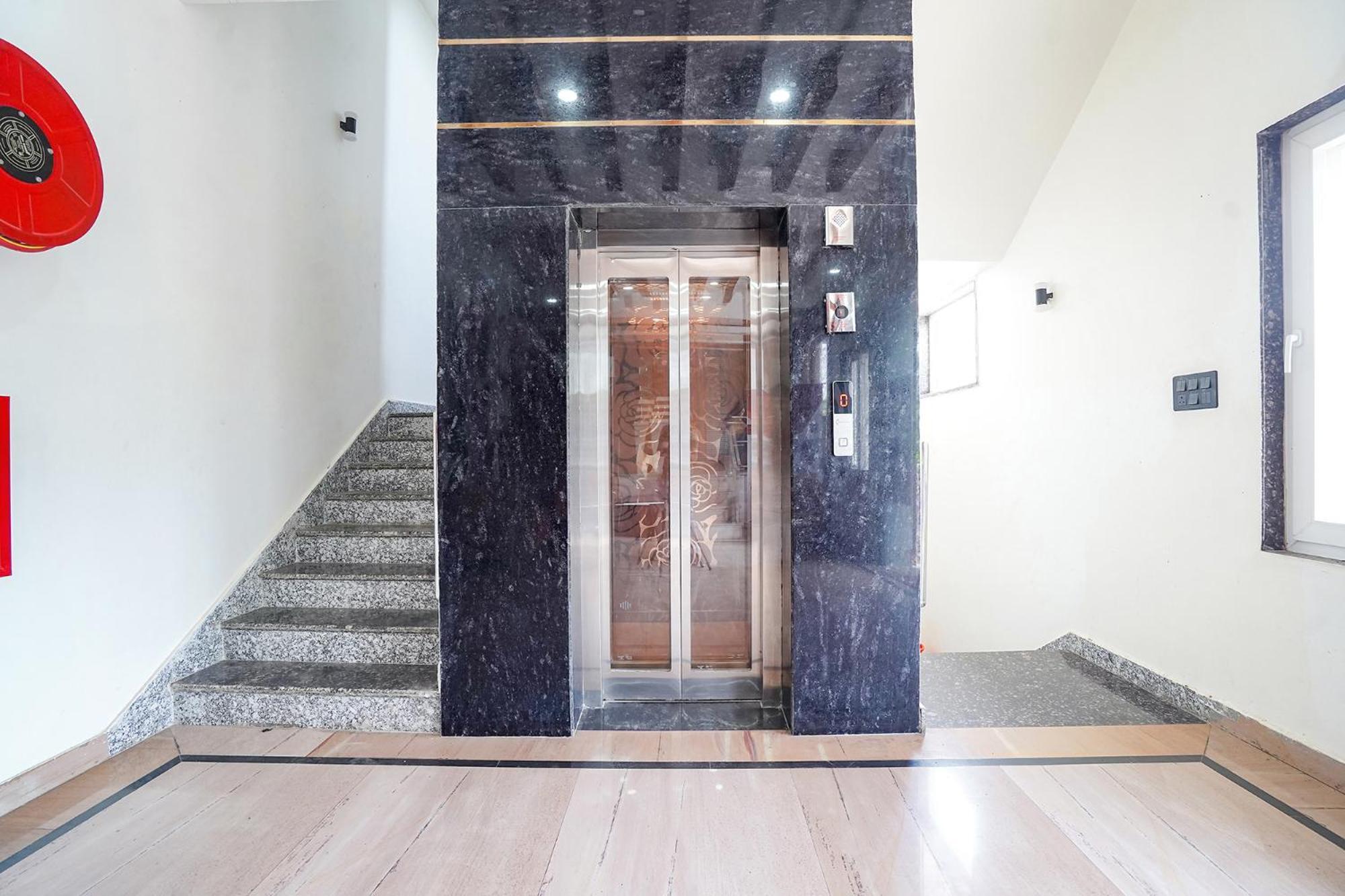 Fabhotel The Vrindavan Inn Luaran gambar